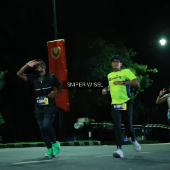 Runner Photo 3527604