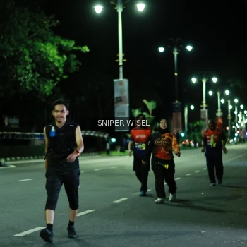 Runner Photo 3527718
