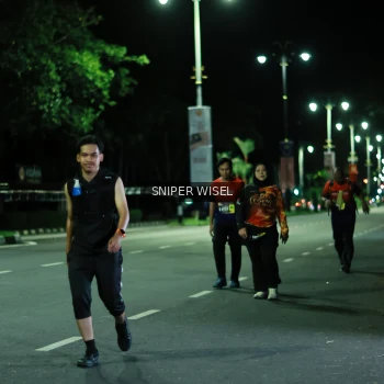 Runner Photo 3527723
