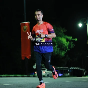 Runner Photo 3527752