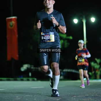 Runner Photo 3527815