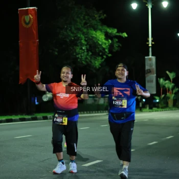 Runner Photo 3527818