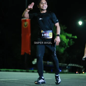 Runner Photo 3527954