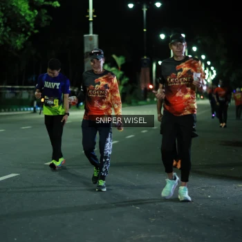 Runner Photo 3527988