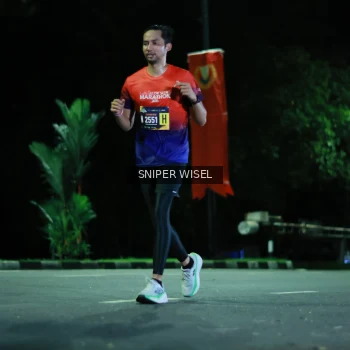 Runner Photo 3528093