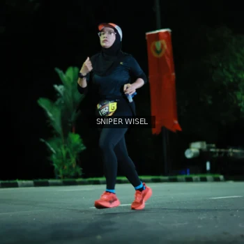 Runner Photo 3528116