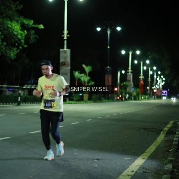 Runner Photo 3528145