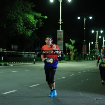 Runner Photo 3528153