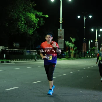 Runner Photo 3528158