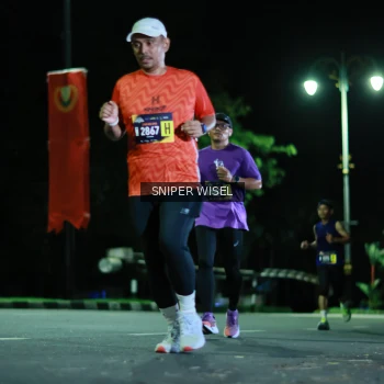 Runner Photo 3528161
