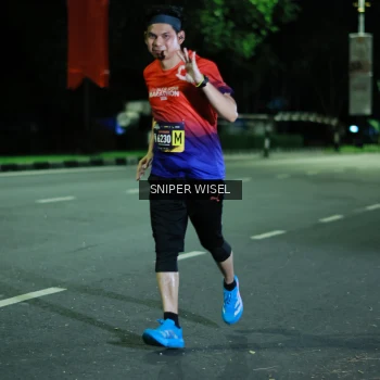 Runner Photo 3528191