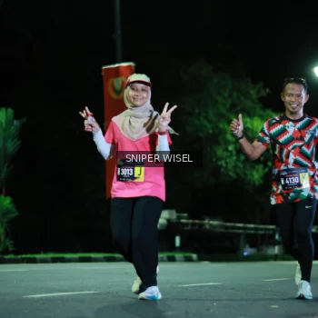 Runner Photo 3528344