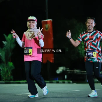Runner Photo 3528356