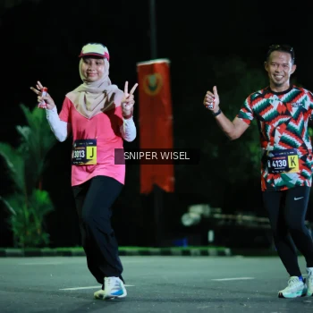 Runner Photo 3528359