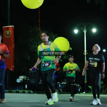 Runner Photo 3528407