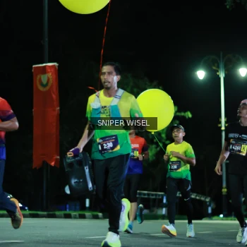 Runner Photo 3528413