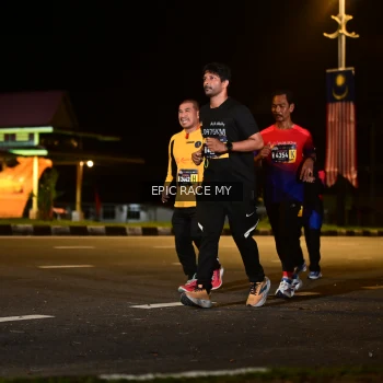 Runner Photo 3529984