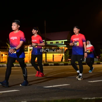 Runner Photo 3530156