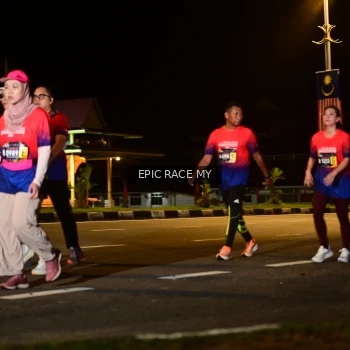Runner Photo 3530372