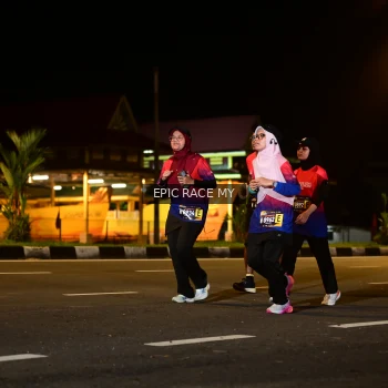Runner Photo 3530675