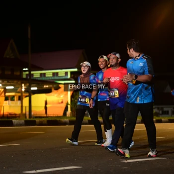 Runner Photo 3531076