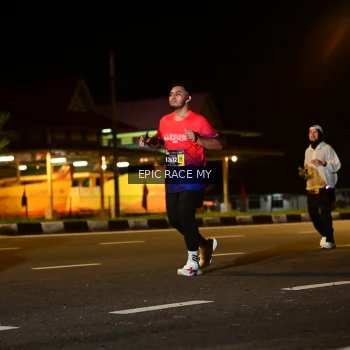 Runner Photo 3531374