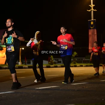 Runner Photo 3531452