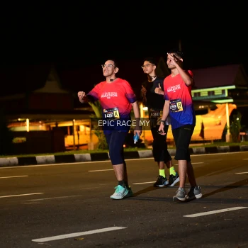 Runner Photo 3531630