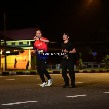 Runner Photo 3531899