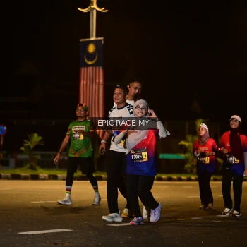 Runner Photo 3531915