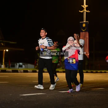 Runner Photo 3531918
