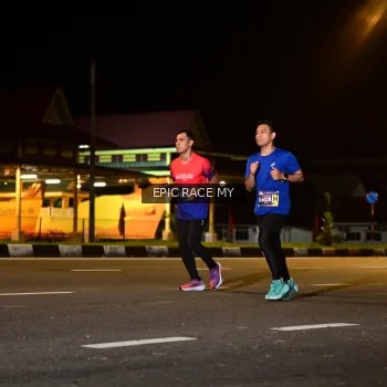 Runner Photo 3532243