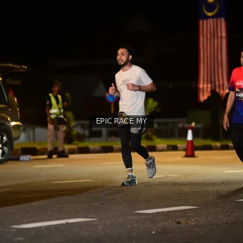 Runner Photo 3532435