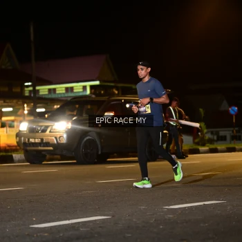 Runner Photo 3532453