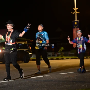 Runner Photo 3532606