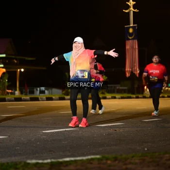 Runner Photo 3532946