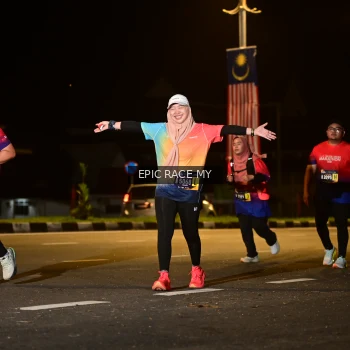Runner Photo 3532948