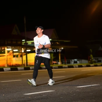Runner Photo 3533050