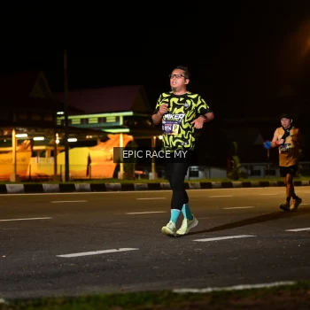 Runner Photo 3533111
