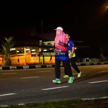 Runner Photo 3533214