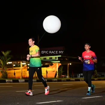 Runner Photo 3533276