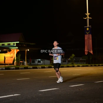 Runner Photo 3533378
