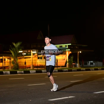 Runner Photo 3533381