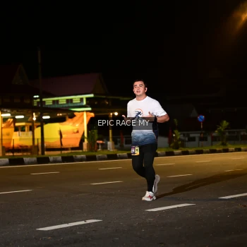Runner Photo 3533396