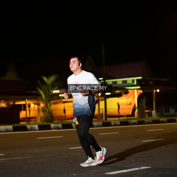 Runner Photo 3533407