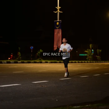 Runner Photo 3533453