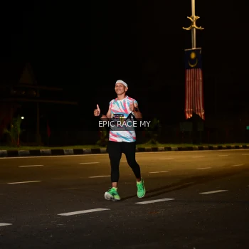 Runner Photo 3533665