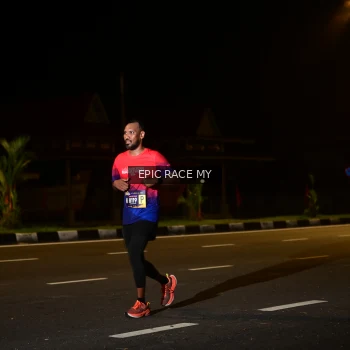 Runner Photo 3533796