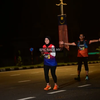 Runner Photo 3533843