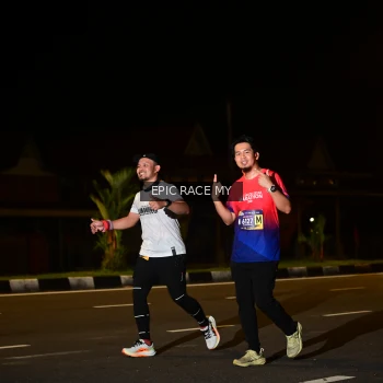 Runner Photo 3533860
